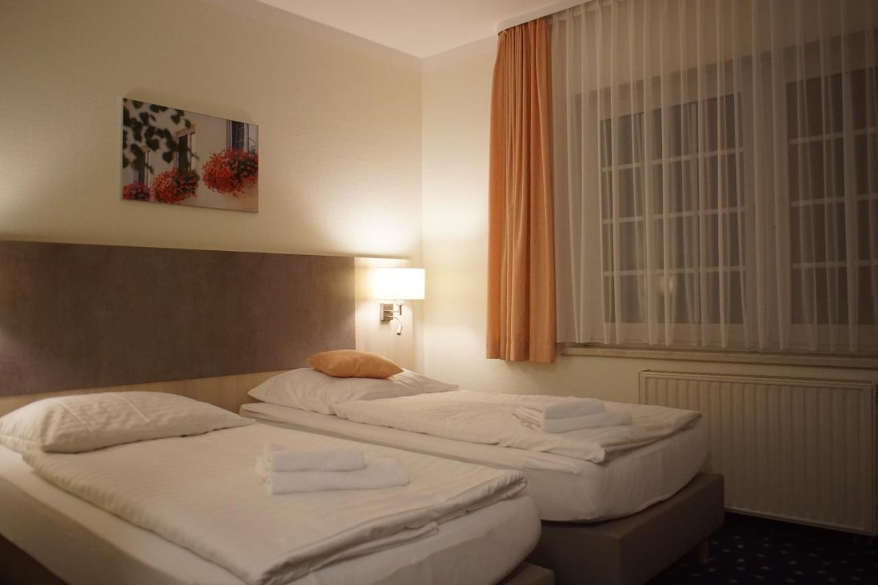 Hotel & Gasthaus Zum Eichenkranz لوكنفالده المظهر الخارجي الصورة